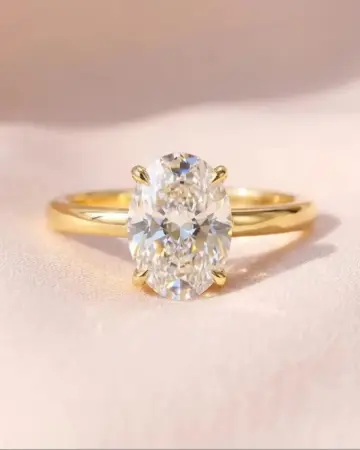 Laura 14kt Yellow Gold Engagement Ring