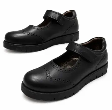 K Pafi Girls sch shoe with design