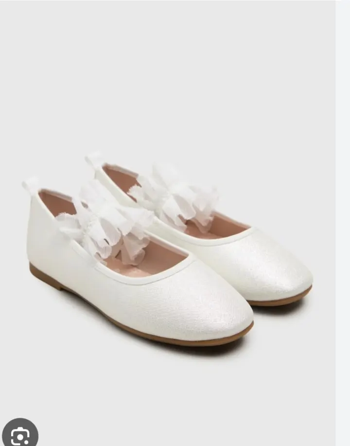 white girls shoe