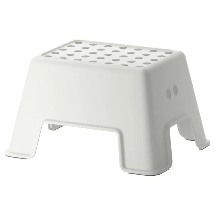 Kids' Tables & Chairs